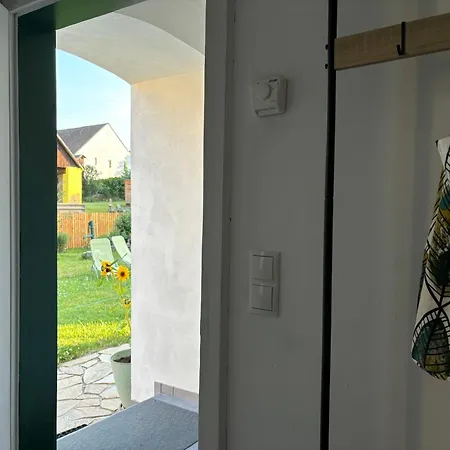Sonnenhof Wildkatta Fruehstueckspension Raabs an der Thaya