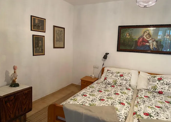 Sonnenhof Wildkatta Fruehstueckspension